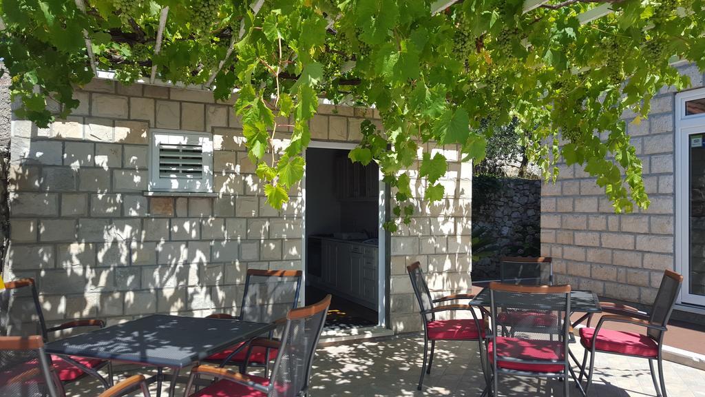 Narona Guest house